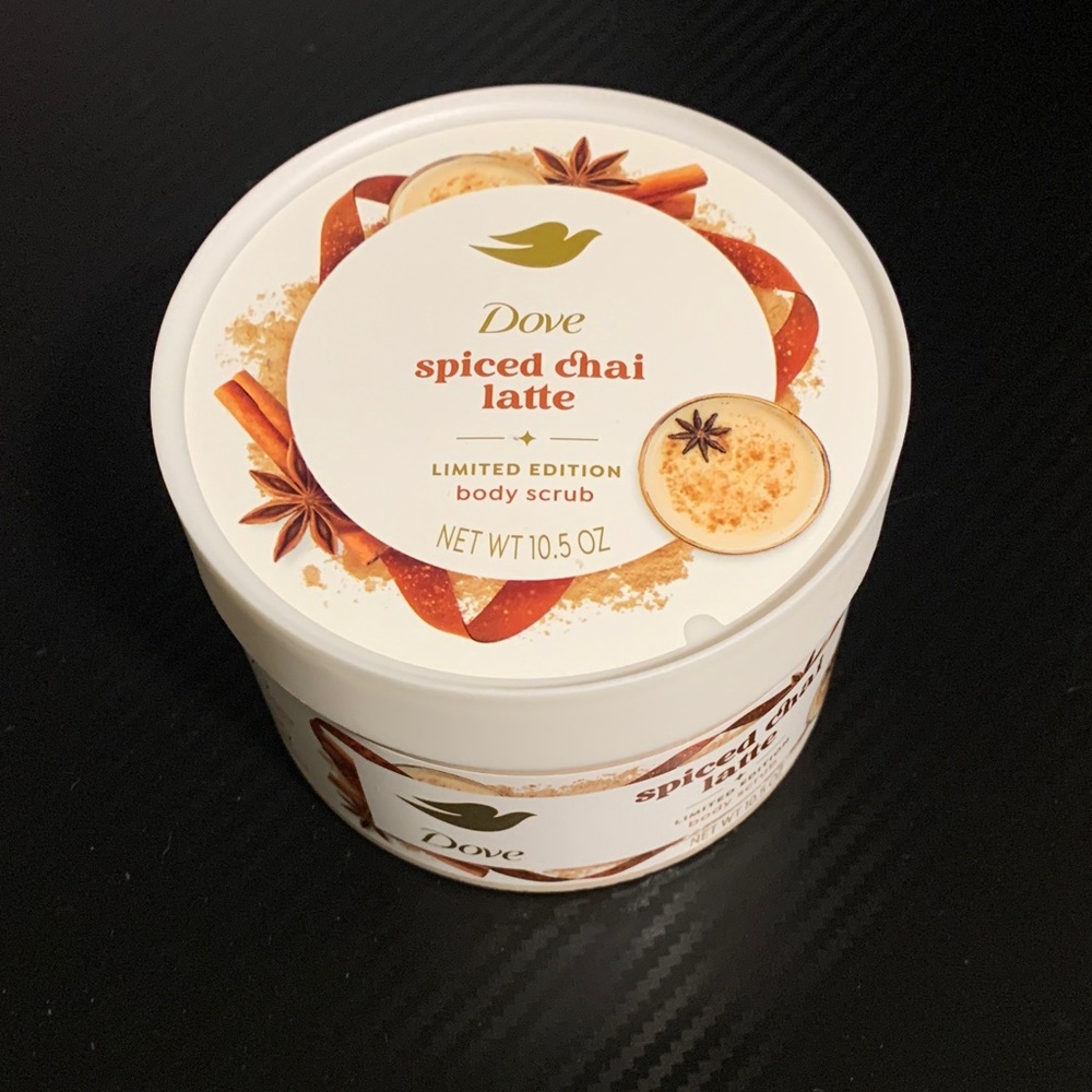 Dove Spiced Chai Latte Body Scrub - Limited Edition
